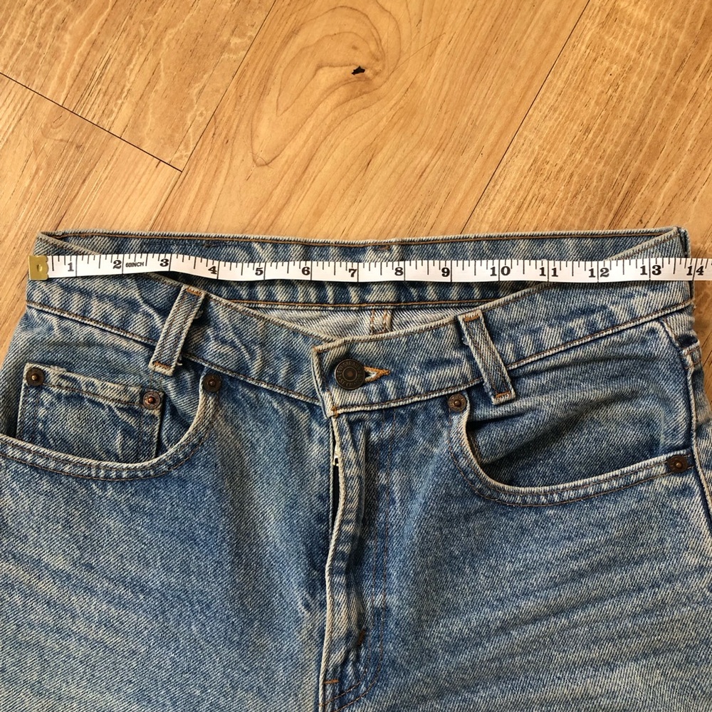 Levi's Light Blue Classic Women's Jeans - Picture 8 of 11